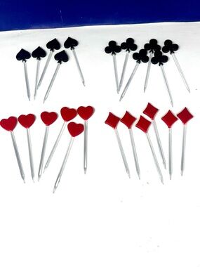 Poker Casino Card Suit Party Picks